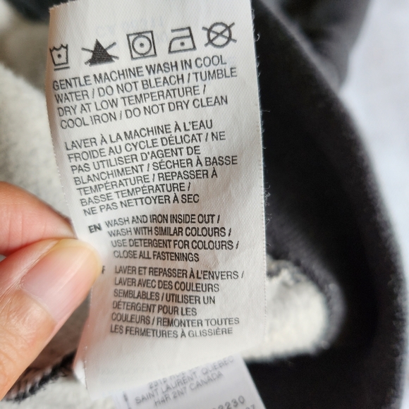 Puma men's XL front zip sweatshirt, gray with  orange accents - Picture 8 of 9